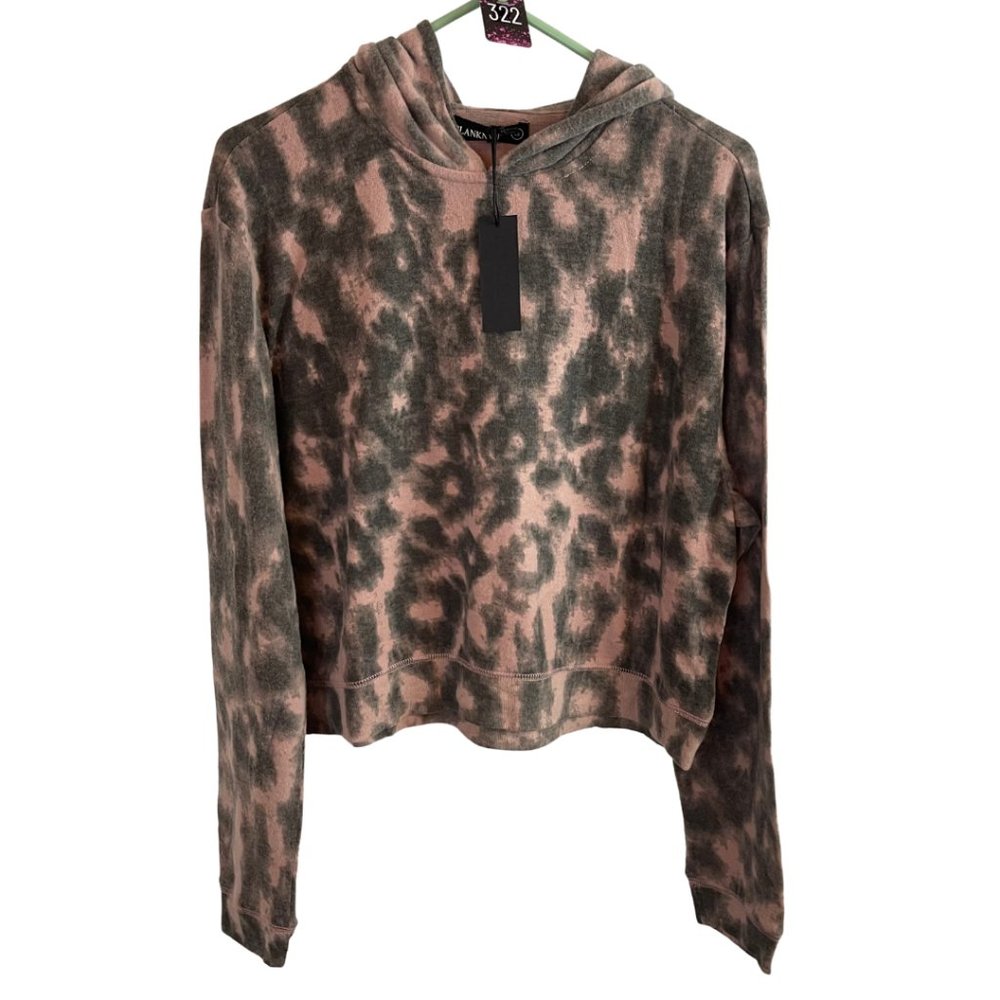 BLANKNYC Size Medium Soft N Easy Sweatshirt
